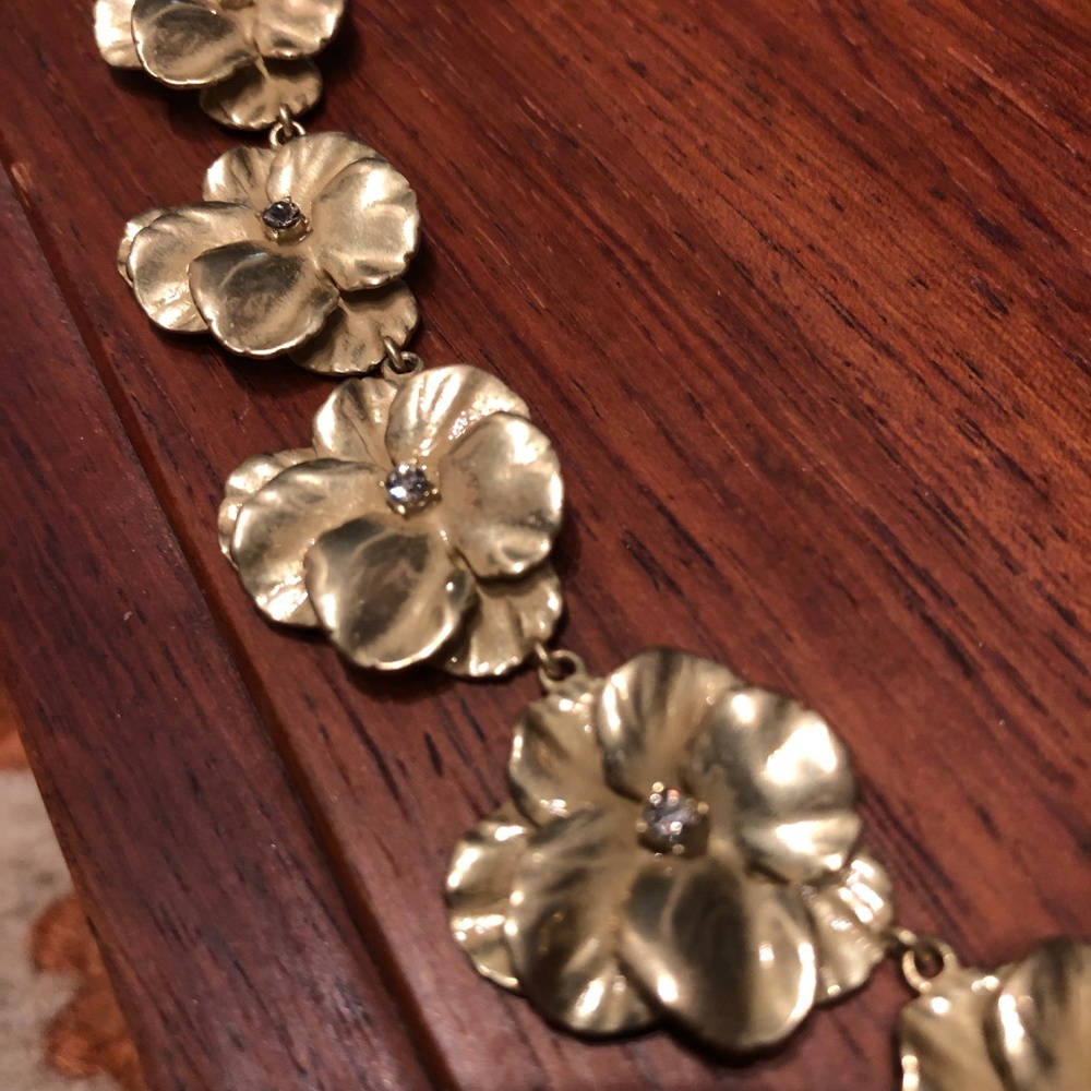 Loft Statement Necklace - image 2